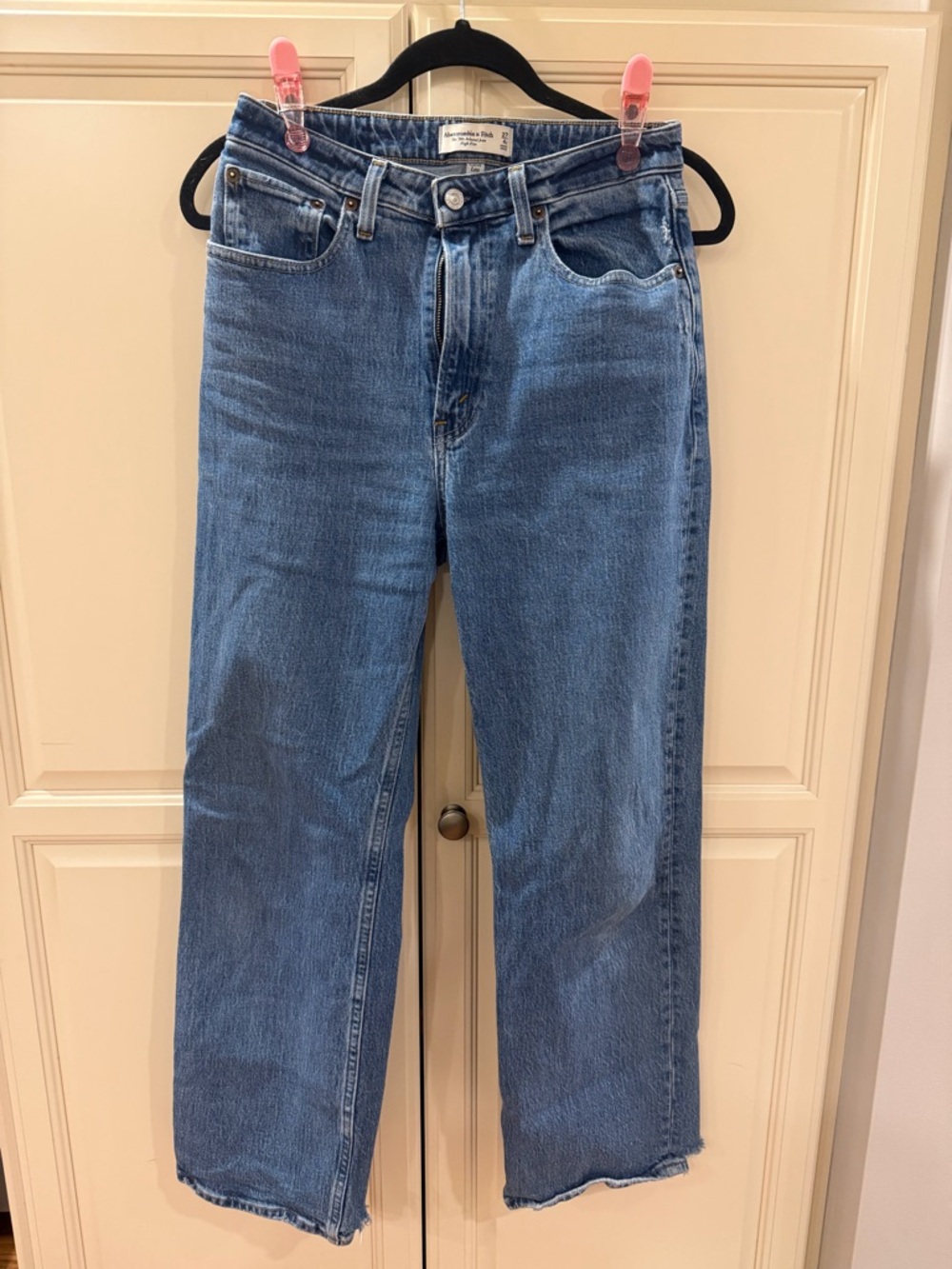 Abercrombie & Fitch High Rise 90s Relaxed Jean